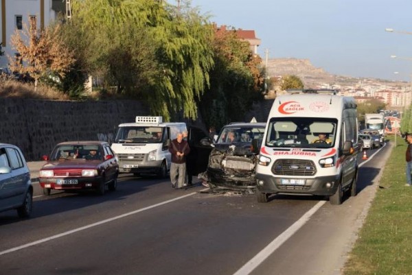 Nevşehir'de peş peşe kaza! 2 kişi yaralandı