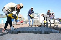 Aslanbey Mahallesi'nde Kaldirim Çalismasi