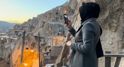 Yüksekovalilar Iran'in Tebriz Peribacalarini Gezdi