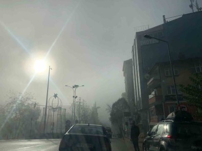 Bilecik'te Sis Etkili Olurken, Görüs Mesafesi 5 Metreye Kadar Düstü