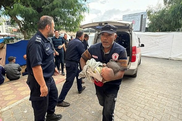 İşgalci İsrail, Endonezya Hastanesi ve Nusayrat Mülteci Kampı'na saldırdı: Çok sayıda ölü ve yaralı var