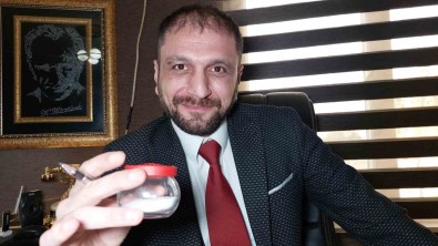 Avukatin Silah Kabzasi Ile Kendisini Yaralayanlara Firlattigi Tuzluk 'Silah' Sayildi