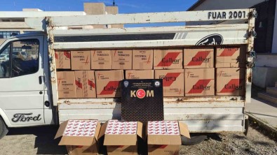 Polis 590 Bin Adet Bos Makaron Ele Geçirildi