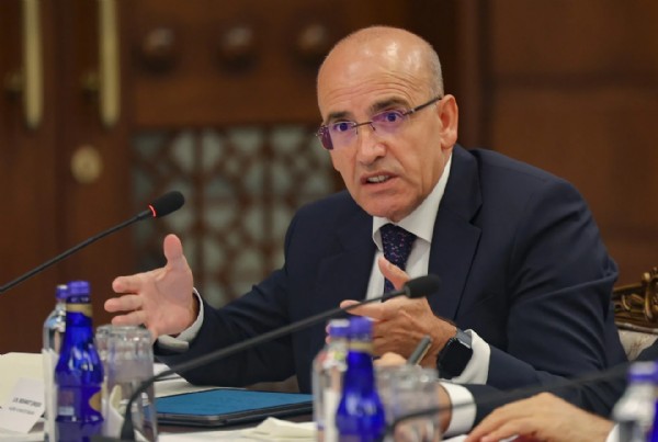 Döviz getiren kazançlı çıkacak! Bakan Mehmet Şimşek’ten ‘yeni reform paketi’ açıklaması