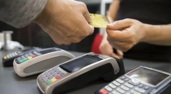 Kredi kartı kullananlar dikkat! Merkez Bankası, milyonlarca vatandaşı ilgilendiren kararı açıkladı