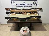 Edremit'te Safak Operasyonunda 15 Aranan Sahis Yakalandi