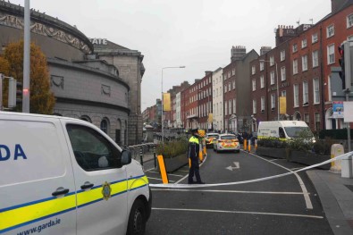 Irlanda'da Biçakli Saldiri Açiklamasi 3'Ü Çocuk 5 Yarali