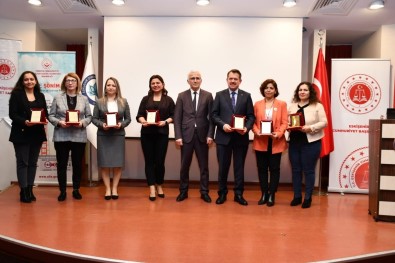 Kadina Karsi Siddetle Mücadelede Olumlu Sonuçlar Alindi