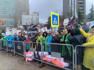 Hak-Is Filistinli Kadinlar Için ABD Büyükelçiligine Yürüdü