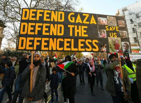 Avrupa'da on binler Filistin için ayaklandı: 'İsrail'e desteği sona erdirin' çağrısı