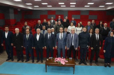 Baskan Kaplan, 'Dünyanin En Kaliteli Çam Fistigi Koçarli'da Üretiliyor'