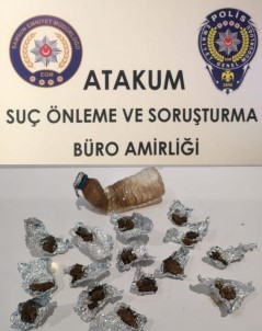 Polis Evdeki Kokudan Uyusturucu Madde Ele Geçirdi