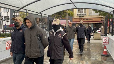 Terör Örgütü Propagandasi Yapan 5 Süpheli Adliyeye Sevk Edildi
