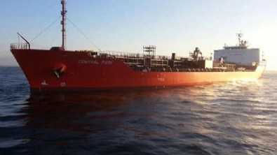 Yemen açıklarında alıkonulmuştu: Türk denizcilerin bulunduğu gemi 15 saat sonra kurtarıldı Haberi