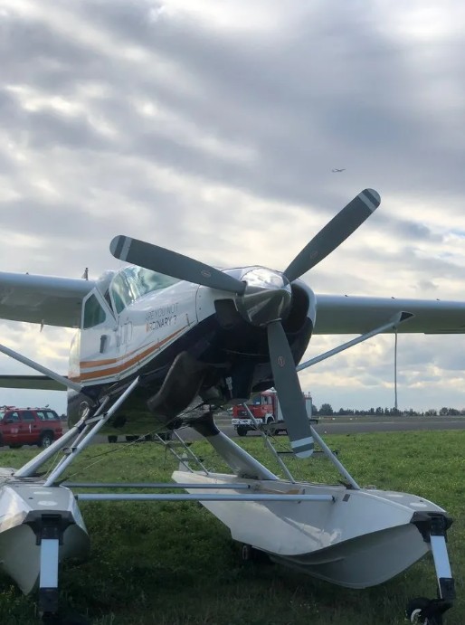 Atatürk Havalimanı'nda özel jet pistten çıktı!