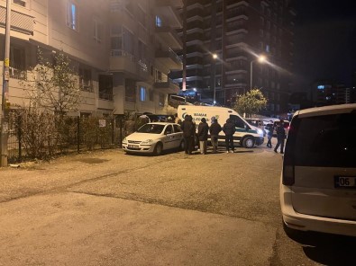 Ankara'da Bir Kadin Tartistigi Erkek Arkadasini Öldürdü