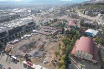 Depremde Yikilan Mahalle Yerinde Dönüsüm Bekliyor