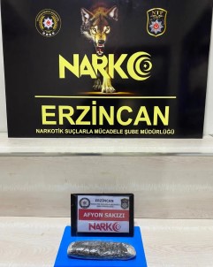 Erzincan'da 506 Gram Afyon Sakizi Ele Geçirildi