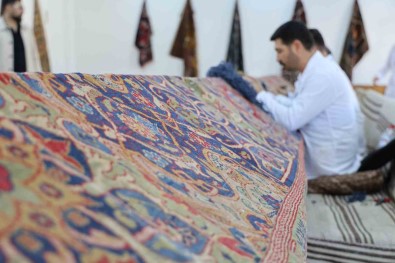 Osmanli'nin Hollanda'ya Hediye Ettigi 118 Yillik Hereke Halisi Aksaray'da