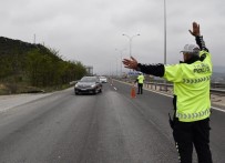 Trafik Denetiminde 8 Sürücüye Idari Para Cezasi Yazildi Haberi
