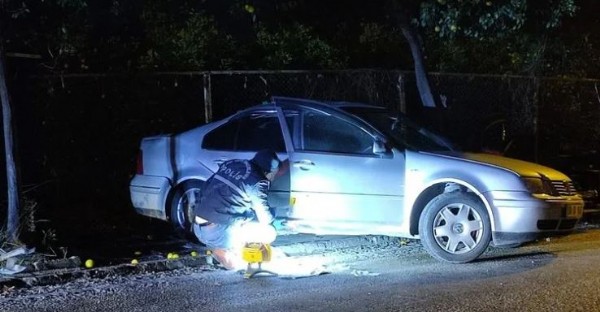 Kamyonla otomobil çarpıştı: 2 ölü, 2 yaralı