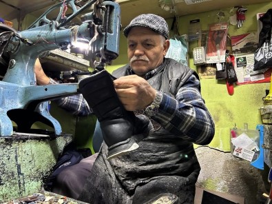 55 Yillik Ayakkabi Tamir Ustasi Kaymaz'dan Ilginç Iddia