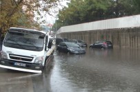 Büyükçekmece'de Sanayi Sitesinde Su Baskini