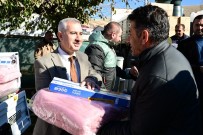 Çinar Açiklamasi 'Depremzede Ailelerimizin Her Zaman Yanindayiz'