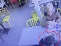 O Film Gerçek Oldu Açiklamasi Kopardigi Saçini Yemegine Böyle Atti