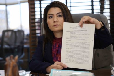 'Özel Okul Piyasada 2 Bin Lira Olan Kitap Setine 15 Bin Lira Istedi' Iddiasi Mahkemelik Oldu