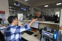 Pamukkale'de Vergi Ödemeleri Için Vezneler 22.00'A Kadar Açik