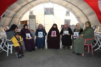 PKK Ve HDP Magduru Aileler Evlat Nöbetini Sürdürüyor