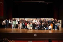 'Son Kaçamak' Izleyenleri Kahkaya Bogdu