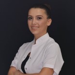 Süt Disleri Arasinda Bosluga Dikkat, Dislerde Çaprasikliga Neden Oluyor