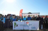 TDV'den Depremde Hayatini Kaybedenler Anisina Kahramanmaras'ta 27 Bin Fidan Dikimi