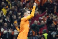 UEFA Sampiyonlar Ligi Açiklamasi Galatasaray Açiklamasi 3 - Manchester United Açiklamasi 3 (Maç Sonucu)