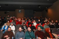 Vali Usta, Ögretmenlerle Birlikte 'Aybüke; Ögretmen Oldum Ben' Filmini Izledi