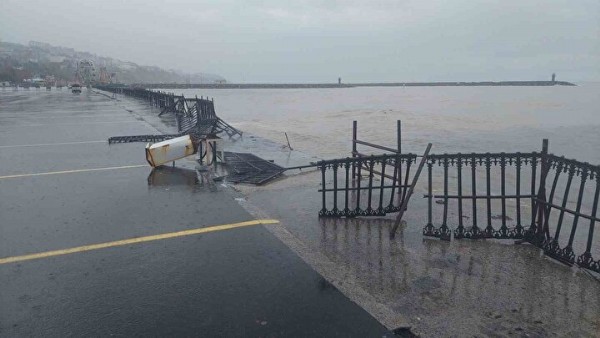 Bölgeyi yıktı geçti! Hasarın boyutu gün ağrıyınca meydana çıktı