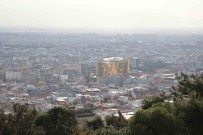 Aydin'a Yerlesen Yabancilarin Sayisi 1 Yilda Yüzde 2,5 Artti