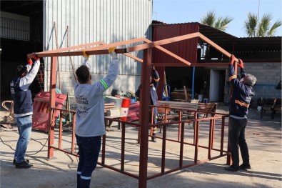 Baskan Gültak Açiklamasi 'Ekiplerimiz Üretiyor, Belediyemiz Kazaniyor'