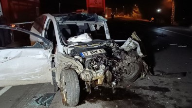 Gaziantep'te Feci Kaza Açiklamasi 1 Ölü, 1 Agir Yarali
