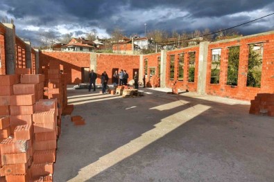 Yenisehir'in Köyleri Dügün Salonlarina Kavusuyor