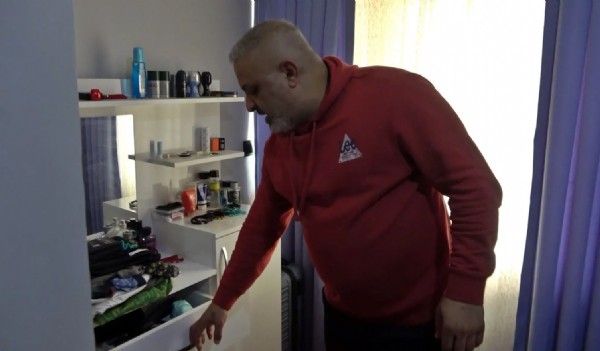 Kafede tanıştığı genç kadını eve davet etti: Sabah gözünü açtığında şoka girdi!