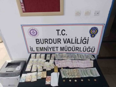 Burdur'da 1 Milyon 500 Bin TL Degerinde Döviz Çalan Hirsiz Tutuklandi
