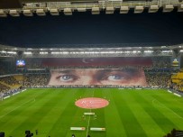 Fenerbahçe Taraftarindan Trabzonspor Maçinda Koreografi