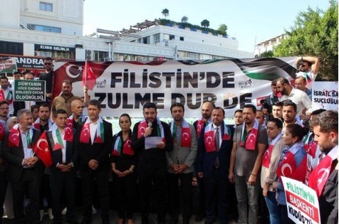 AK Parti Gençlik Kolları 81 ilde eşzamanlı #SayStop yürüyüşü.... 'Türkiye'nin dört bir yanında kıyamdayız'