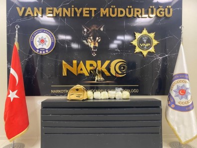 Van'da 29 Kilo 500 Gram Metamfetamin Ele Geçirildi