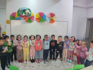 Anasinifinda 'Iyilik Kumbaram' Isimli Proje