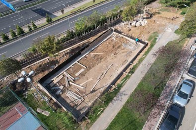 Çayirova'da Hali Saha Mesaisi