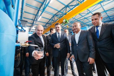 Izmir Büyüksehir Belediyesinden Dikili'ye Bir Cumhuriyet Kalesi